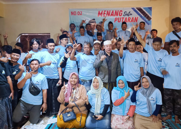 Kiai Adib Pimpin Deklarasi Relawan Dua Jari, Siap Menangkan Prabowo-Gibran Satu Putaran