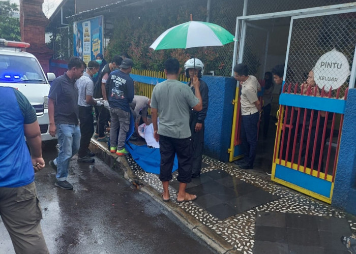 Tragis! Motor Hilang Kendali di Jalan Merdeka Cirebon, Pengendara Tewas di Tempat