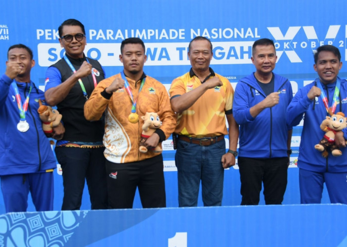 Bey Machmudin Beri Dukungan Langsung ke Atlet Jabar di Ajang Peparnas XVII Jateng 2024