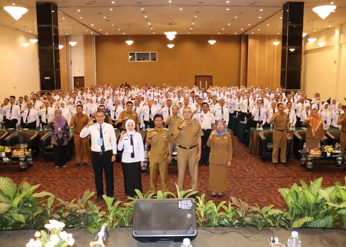Wali Kota Cirebon Buka Orientasi PPPK Formasi 2023, Tekankan Etika, Kolaborasi, dan Profesionalisme