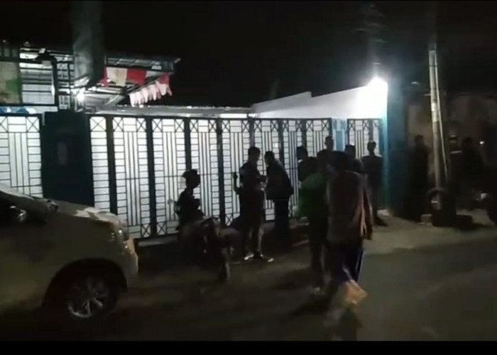 Warga Geruduk Dapur MBG Kalijaga Cirebon, Desak SPPG Ditutup Usai 100 Orang Dirawat