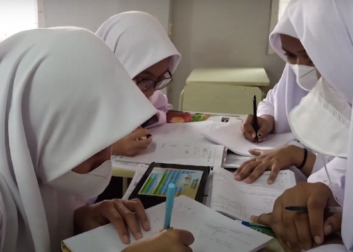 Keren! Berkat SMC SMA Telkom Cirebon Raih Puluhan Prestasi