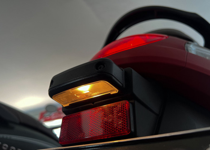 Ketahui Fungsi Lampu Penerang Plat Nomor Belakang Sepeda Motor