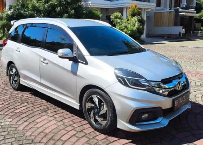 Honda Mobilio Bekas Rp100 Jutaan, 7 Penumpang, Mesin 1.5 i-VTEC, Manual & Otomatis, Masih Worth It?