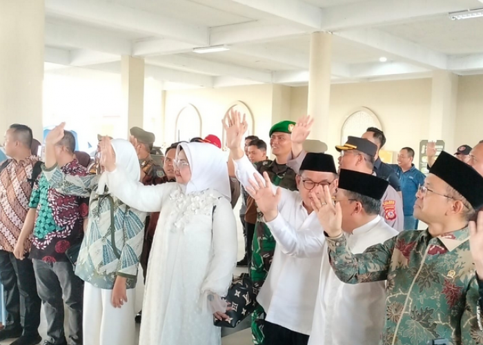 374 Jemaah Haji Asal Majalengka Dilepas dari Embarkasi Indramayu, Simak Pesan Wamenag