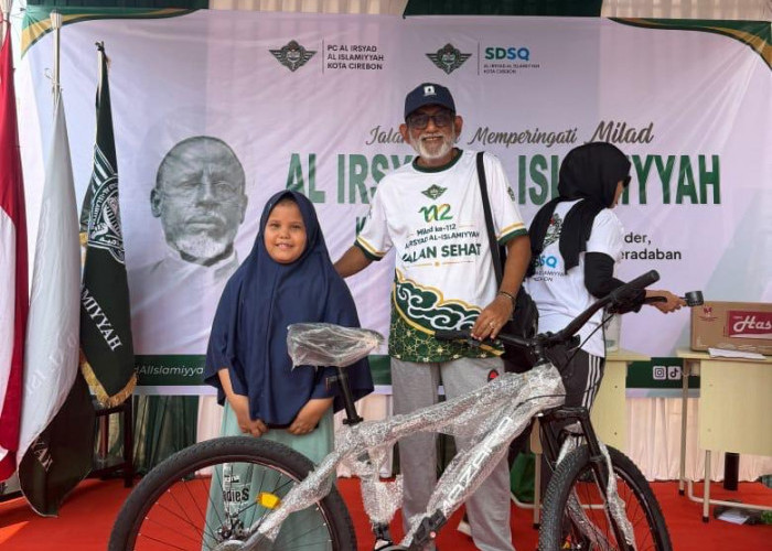 Milad Ke-112, PC Al-Irsyad Al-islamiyyah Kota Cirebon Gelar Jalan Sehat 