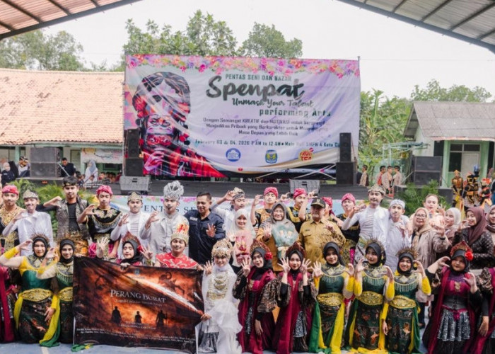 SMPN 4 Cirebon Suguhkan Drama Kolosal Majapahit, Pentas Seni Jadi Ajang Unjuk Bakat Siswa
