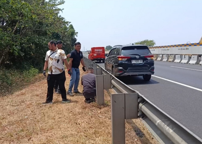 Polisi Sisir Tol Palikanci Usai Bus The Jakmania Dilempari Batu, Pelaku Diduga Lebih dari Lima Orang