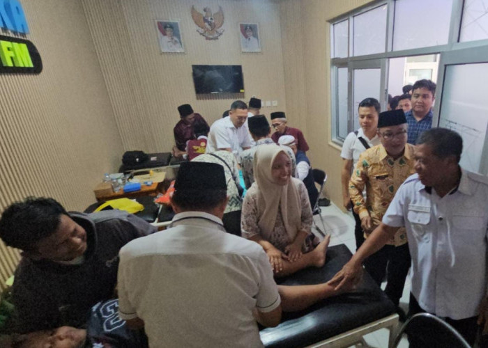 Diskominfo Majalengka Gelar Khitanan Massal, Begini Komentar Bupati Eman