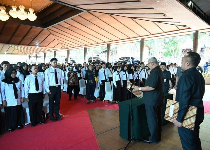 Bupati Kuningan Lantik 764 PPPK, Berikut Ini Amanat yang Harusnya Dilaksanakan