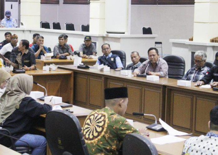 Forum LPM dan Paguyuban RW Datangi Kantor DPRD Kota Cirebon, Mereka Ingin Bawal Dianggarkan Kembali