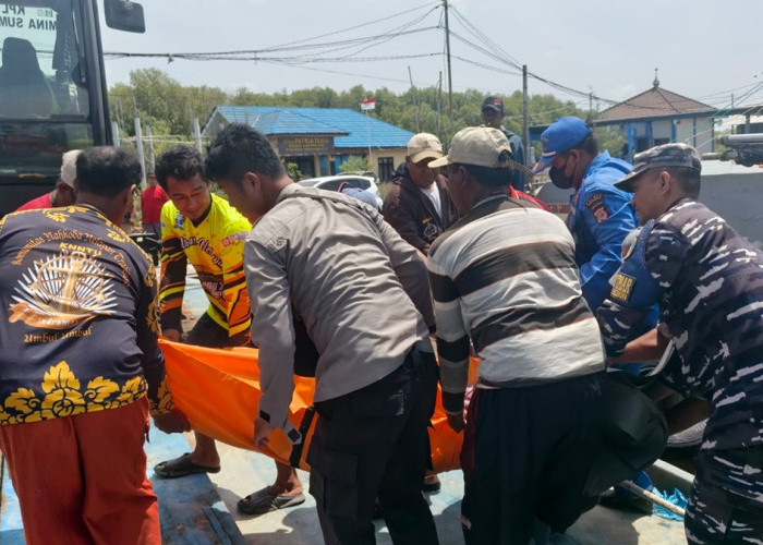 Tragedi Laut Indramayu: Perahu Nelayan Tenggelam Diduga Ditabrak Tongkang 