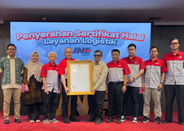 JNE Raih Sertifikasi Halal dari BPJPH, Begini Standar Baru Penanganan dan Pengiriman Paket