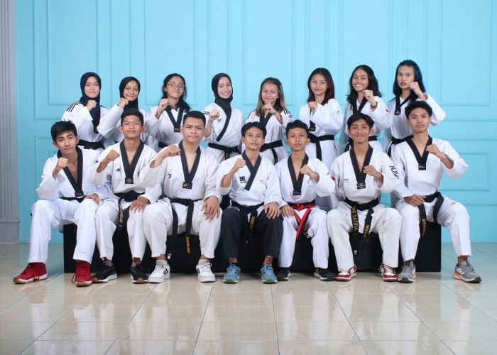1 Medali Emas, 2 Perunggu Masih Bisa Tambah, Perolehan Sementara Taekwondo Kota Cirebon di Popda Jabar 