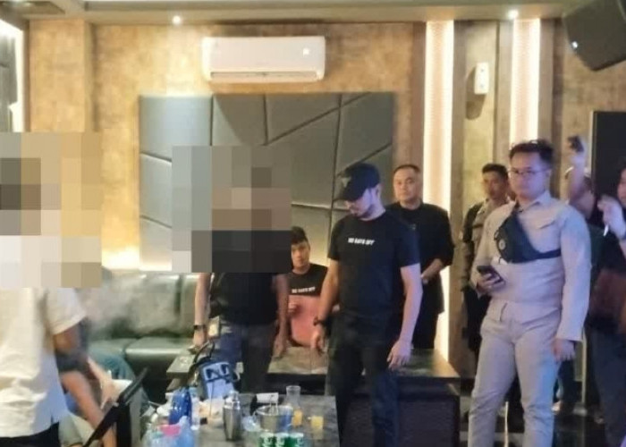Razia THM di Kota Cirebon, Polisi Amankan 24 Botol Minuman Beralkohol