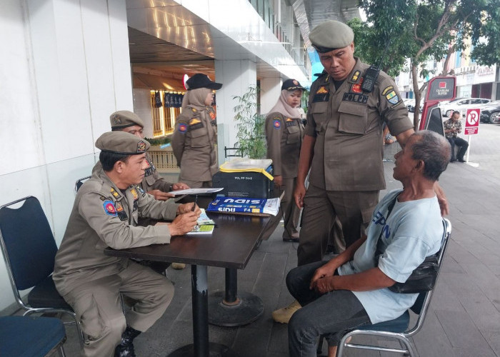 Nasib Pedagang Jasuke: Parkir Sebentar di Trotoar, Didenda Rp250 Ribu