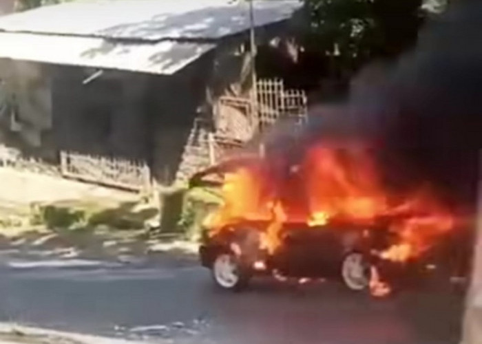 Mobil Terbakar di Sindangwangi Majalengka, Melaju di Turunan, Suasana Berubah Jadi Kepanikan