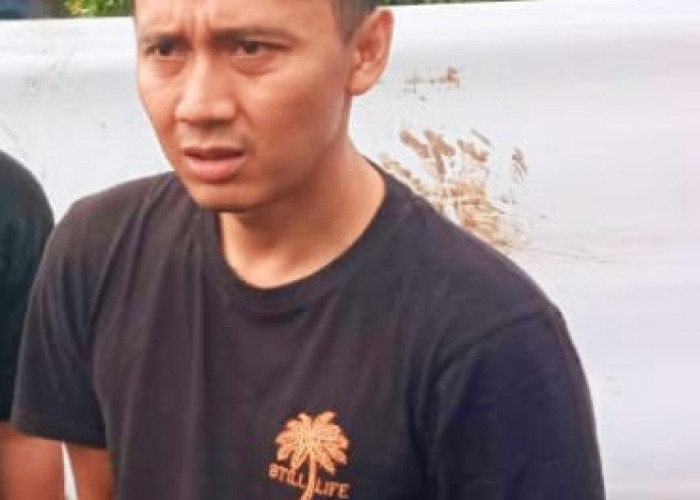 Mewakili DPRD, Teguh Ungkapkan Perasaan Ini Saat Hadiri Aksi Unjuk Rasa Jalan Rusak Cirebon Timur