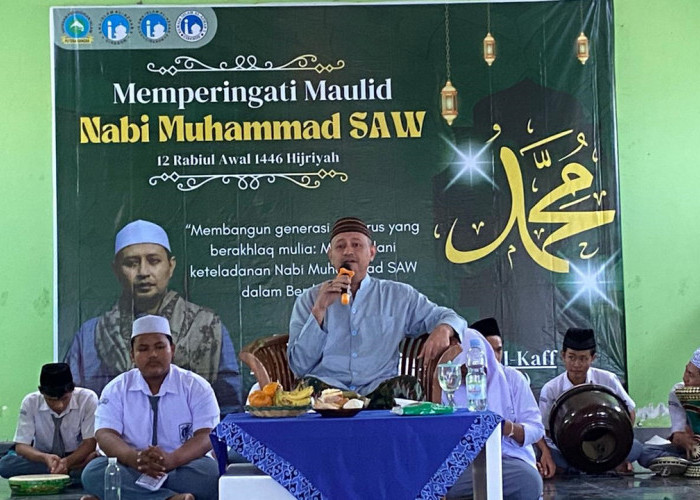 SMA Islam Al Azhar 5 Cirebon Peringati Maulid Nabi 