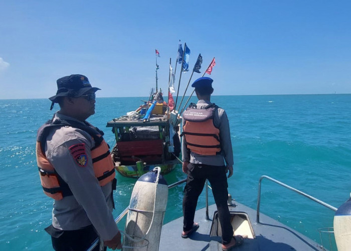 Nelayan Asal Mundu Hilang di Perairan Indramayu