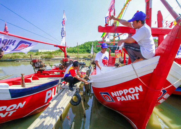 Sambut HUT RI dengan Rekor MURI, Nippon Paint Indonesia Warnai 5.124 Kapal Nelayan Se- Indonesia