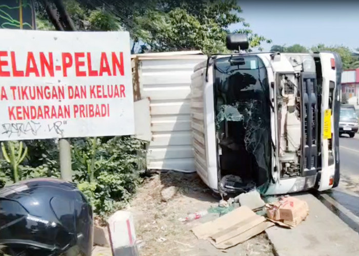 Kecelakaan di Tanjakan Ciperna, Diduga Truk Rem Blong, 2 Korban Meninggal, Ibu dan Bayi