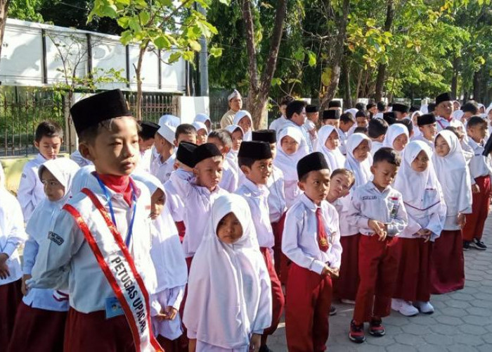 Hari Pertama Sekolah, Siswa SD Peradaban Global Quran Gelar MPLS 
