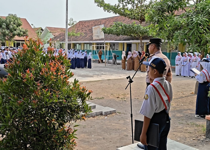 Cegah Tawuran hingga Bullying, Polisi Beri Pembinaan kepada Siswa SMPN 2 Gebang