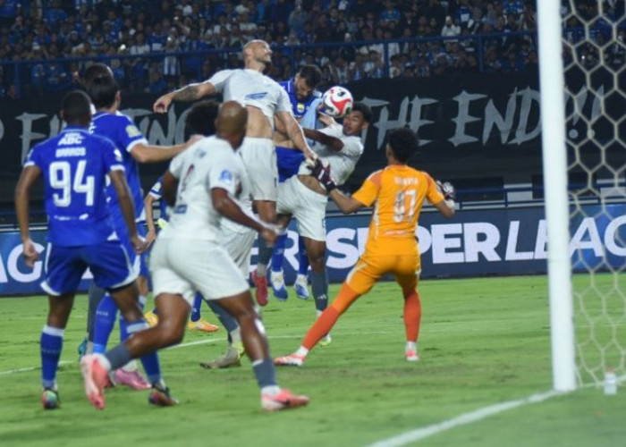 Tutup Tahun Manis, Persib Bandung Tekuk PSM Makassar Lewat Gol Tunggal Andrew Jung