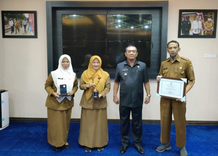 Kota Cirebon Raih Penghargaan Juara I Tingkat Nasional Kelompok Target Pelayanan KB MKJP 100-149 akseptor