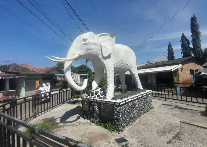 Tugu Gajah Putih Palimanan yang Disebut Rusak Harga Pasaran, Dibangun dengan Biaya Rp32 Juta Saja