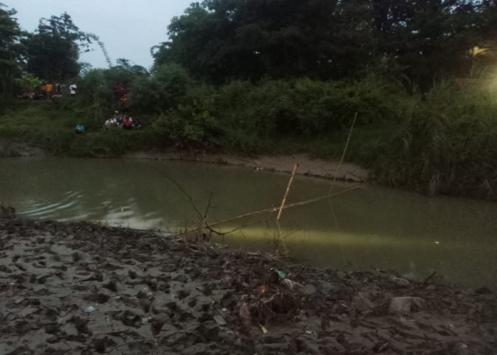 Tenggelam di Sungai Ciberes, Bocah Asal Gebang Kulon Cirebon Ditemukan Meninggal Dunia 