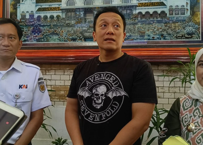 Kunjungi Kota Cirebon, Wamen LH Apresiasi Pengelolaan Sampah Stasiun Cirebon