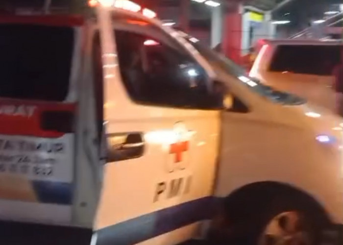 Update Kecelakaan Kereta Bekasi: 2 hingga 4 Korban Tewas, Evakuasi Masih Berlangsung