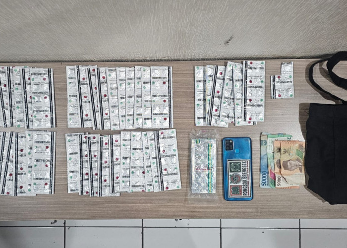 Dalam Semalam, Polresta Cirebon Bongkar 3 Kasus Obat Keras Ilegal