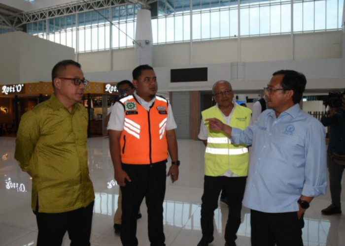 Anggota DPR Sebut Harga Avtur di Bandara Kertajati Lebih Mahal dari Soetta, Khawatir Berpengaruh ke Tiket