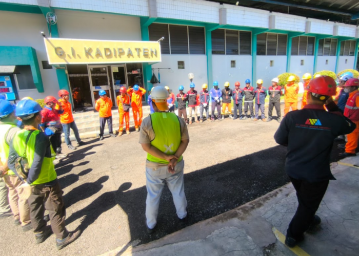 PLN UPT Cirebon Ganti Kubikel Incoming Trafo di GI Kadipaten, Pasokan Listrik Saat Idul Adha Kian Andal