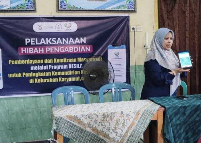 ITEKES Mahardika Bekali Kader RW 03 Karyamulya Gunakan DESILA untuk Skrining Kesehatan Lansia