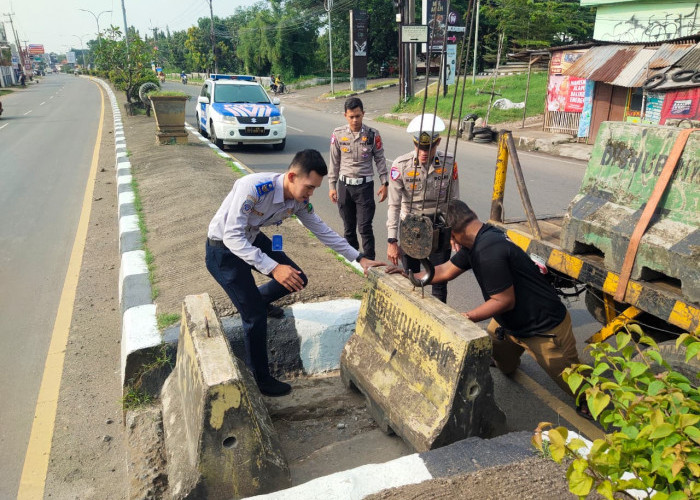 Antisipasi Macet Mudik Lebaran, Polisi Tutup 12 Titik U-Turn di Kota Cirebon