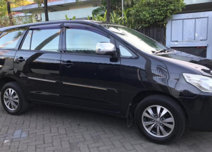 Kabin Lega dan Mesin Bandel, Toyota Kijang Innova V Diesel 2014 Bekas Masih Diburu dengan Harga Stabil
