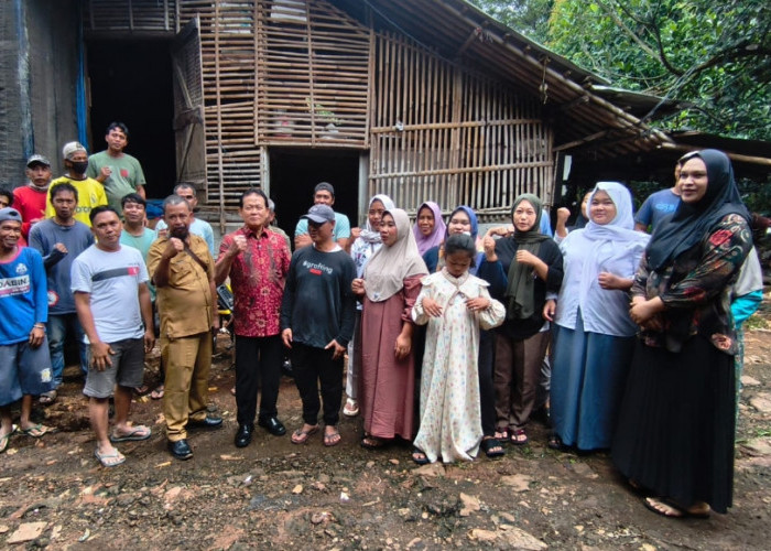 Peternak Ayam di Cirebon  Sukses 26 Tahun, Rokhmin Dahuri Siap Investasi Kandang 100 Ribu Ekor