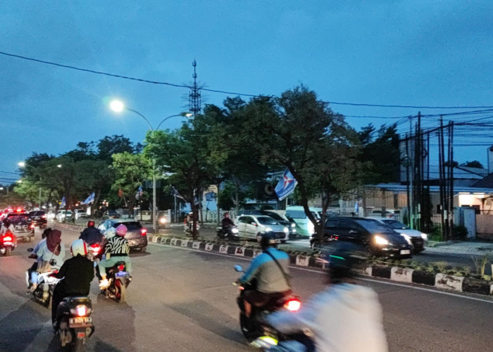 Lalu Lintas Tahun Baru di Kota Cirebon, Tol Ramai Lancar, di Dalam Kota sempat Padat