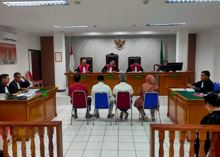 Update Sidang Korupsi PIP SMAN 7 Cirebon, 4 Saksi Sampaikan Hal Penting Kepada Hakim