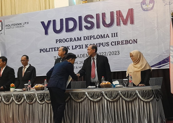 LP3I Kampus Cirebon Gelar Yudisium, 55 Persen Lulusan Sudah Kerja