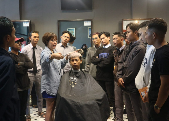 Barbershop Keren di Cirebon Upgrading Skill, Redbox Hadirkan Juara The Cuts Indonesia