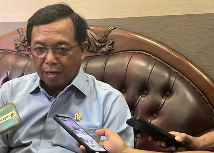 Reses Herman Khaeron di Cirebon: Pantau Pekerja, Gelar Pasar Murah dan Pelatihan UMKM
