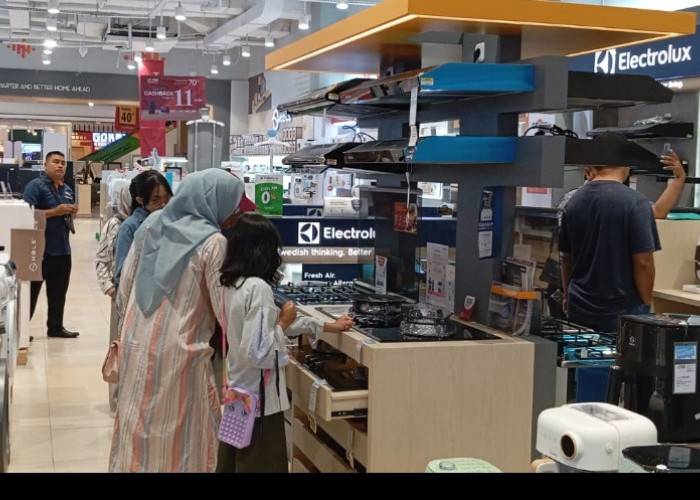 Informa Electronics Living Plaza Cirebon Beri Harga Bombastic