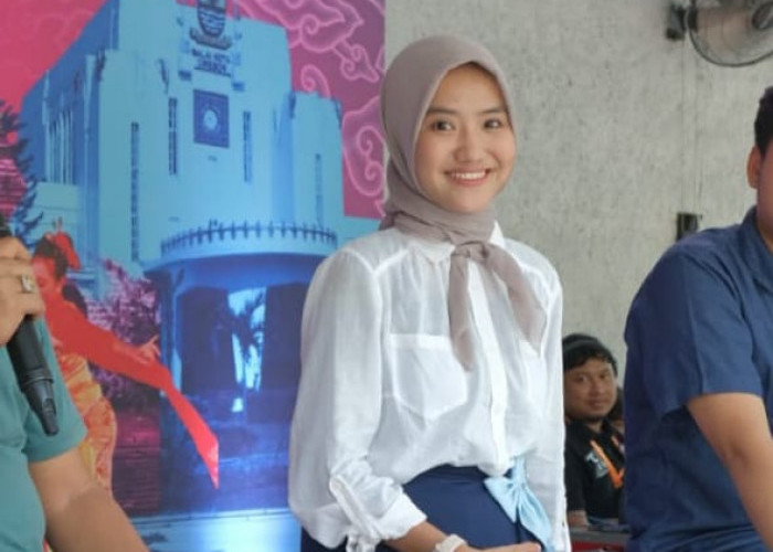 Pasangan Eti Herawati dan Suhendrik Jadi Harapan Baru Generasi Z