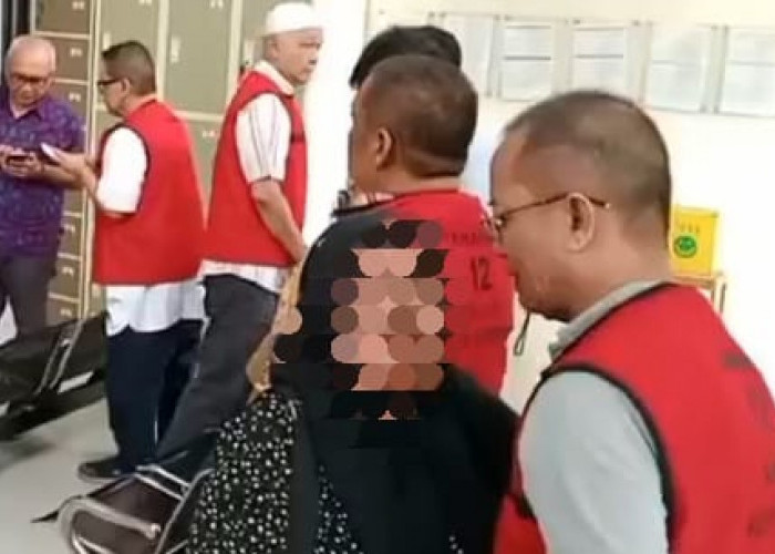 6 Tersangka Dugaan Korupsi Setda Kota Cirebon Kembali Diperiksa Penyidik Kejaksaan 