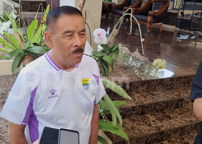 Persib 'Meledak' di Bursa Transfer, Umuh Muchtar Janjikan Kejutan Berikutnya